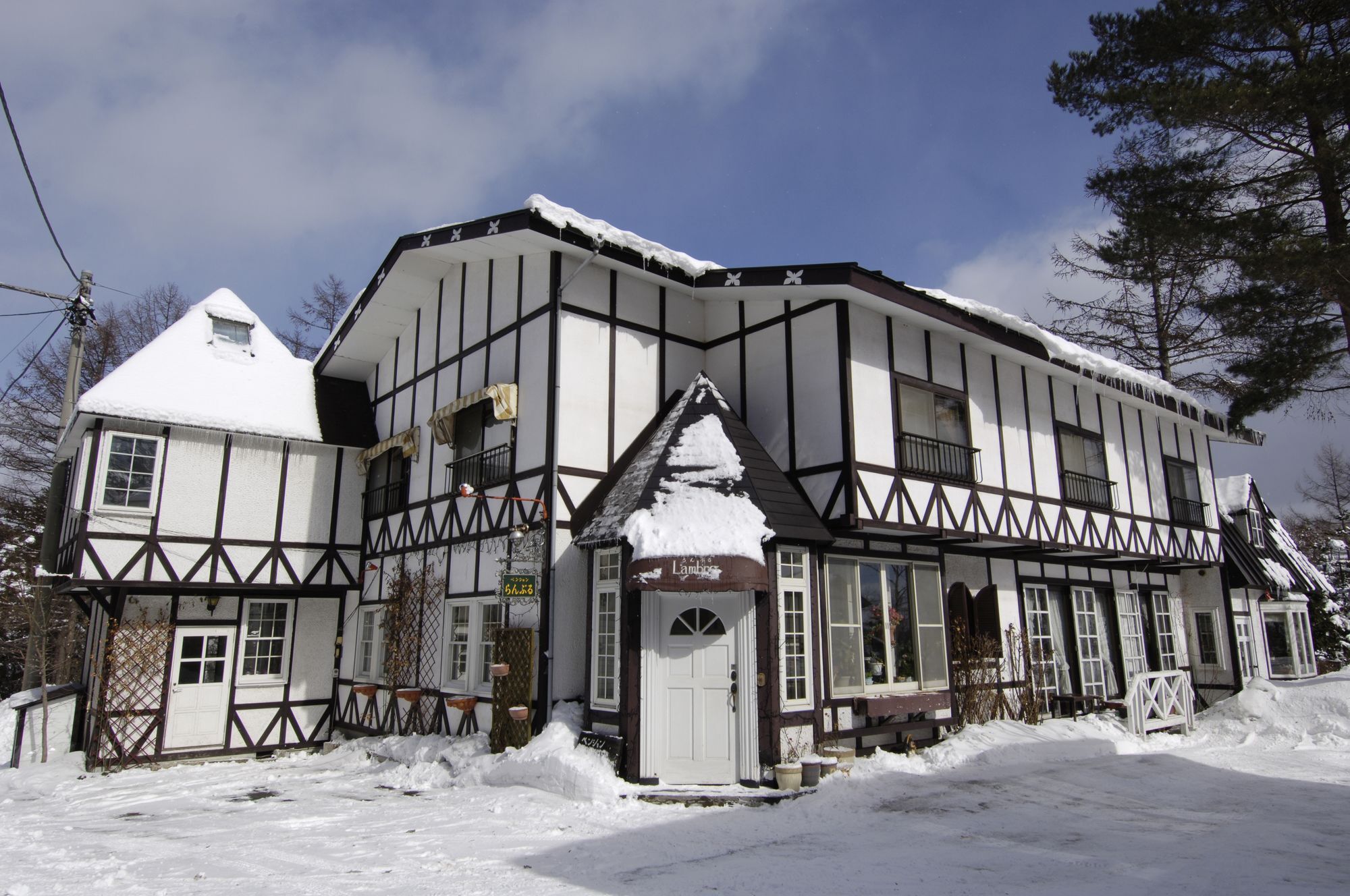Kusatsu Ranburu Екстериор снимка
